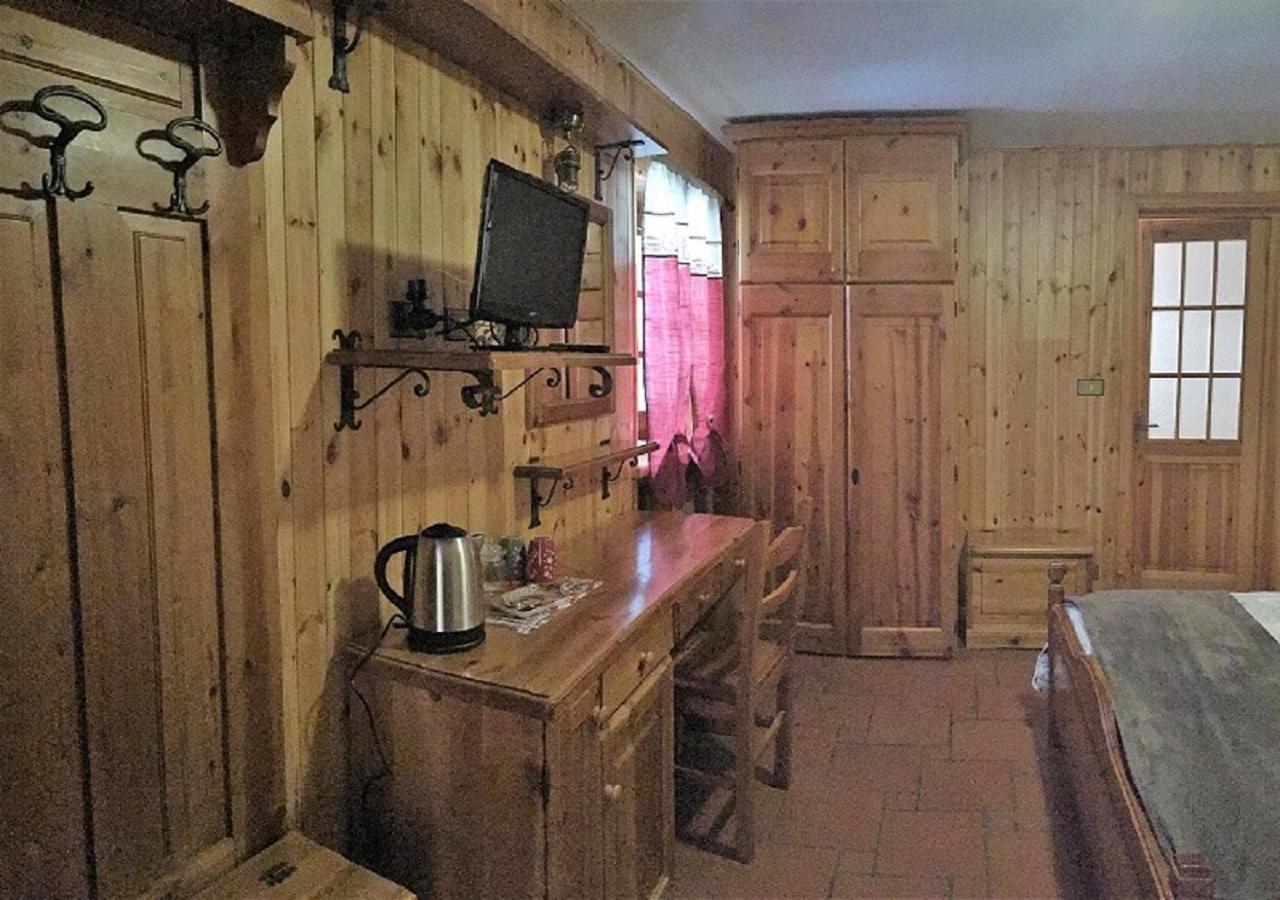 Vierbettzimmer mit eigenem Bad