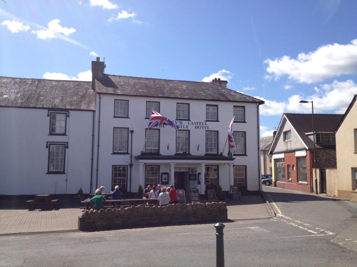 The Castle Hotel - B&B Llandovery