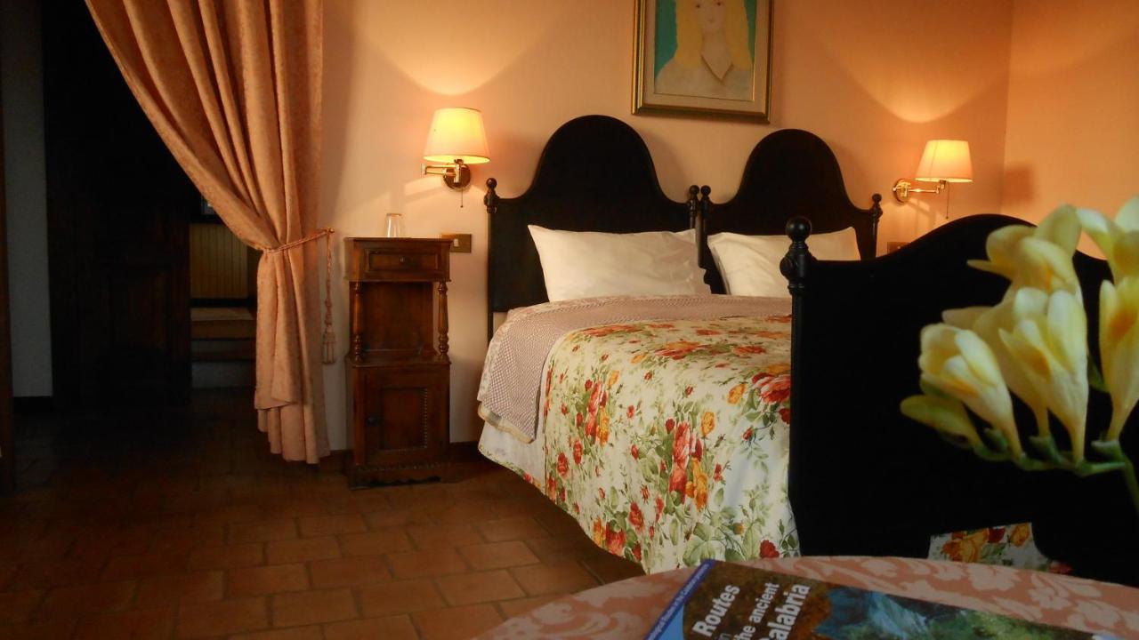 Deluxe Doppel-/Zweibettzimmer mit Whirlpool