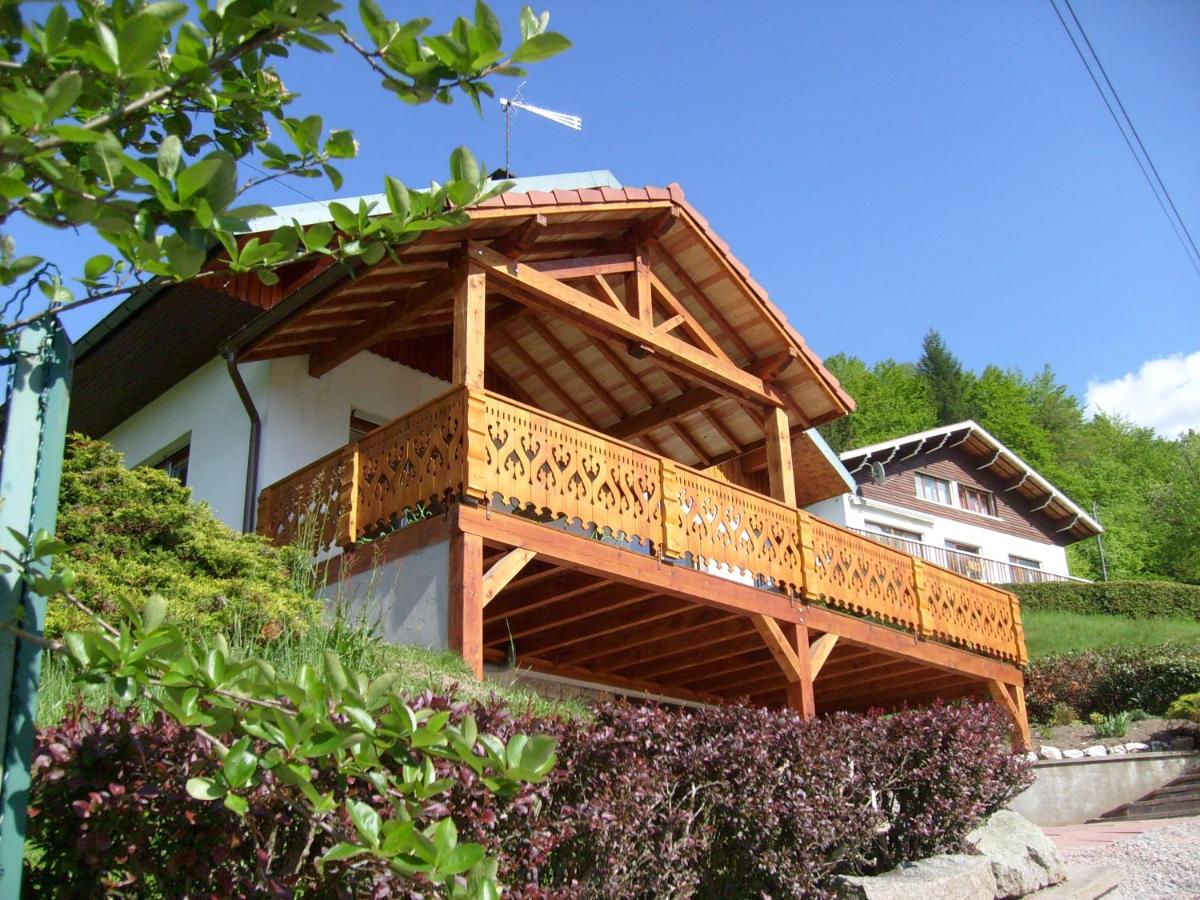 B&B Le Thillot - Chalets Julien - Bed and Breakfast Le Thillot
