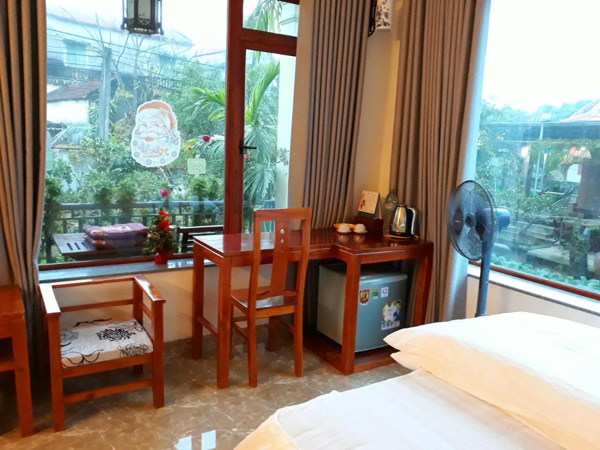 King Room with Mountain View