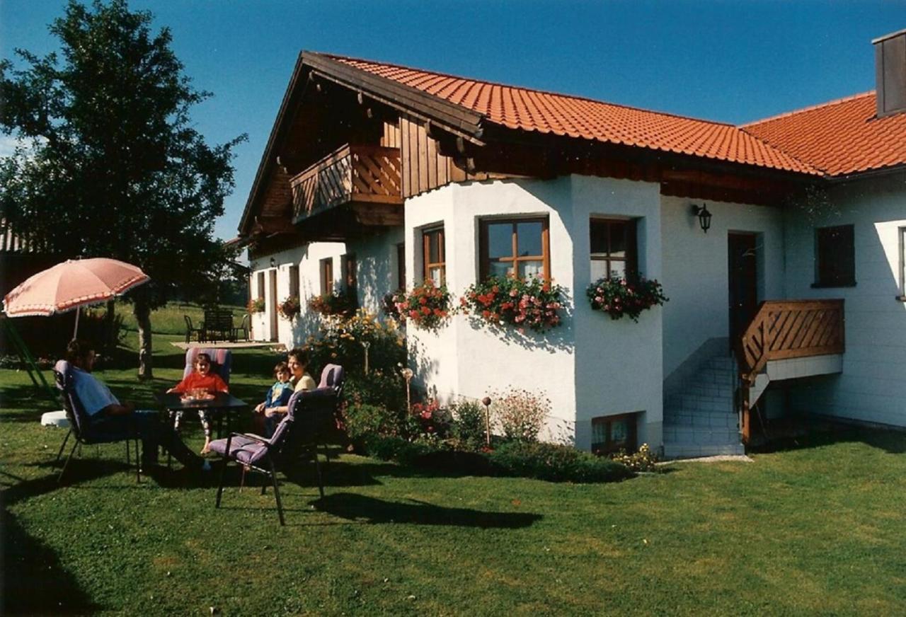 B&B Wegscheid - Ferienwohnung Familie Resch - Bed and Breakfast Wegscheid