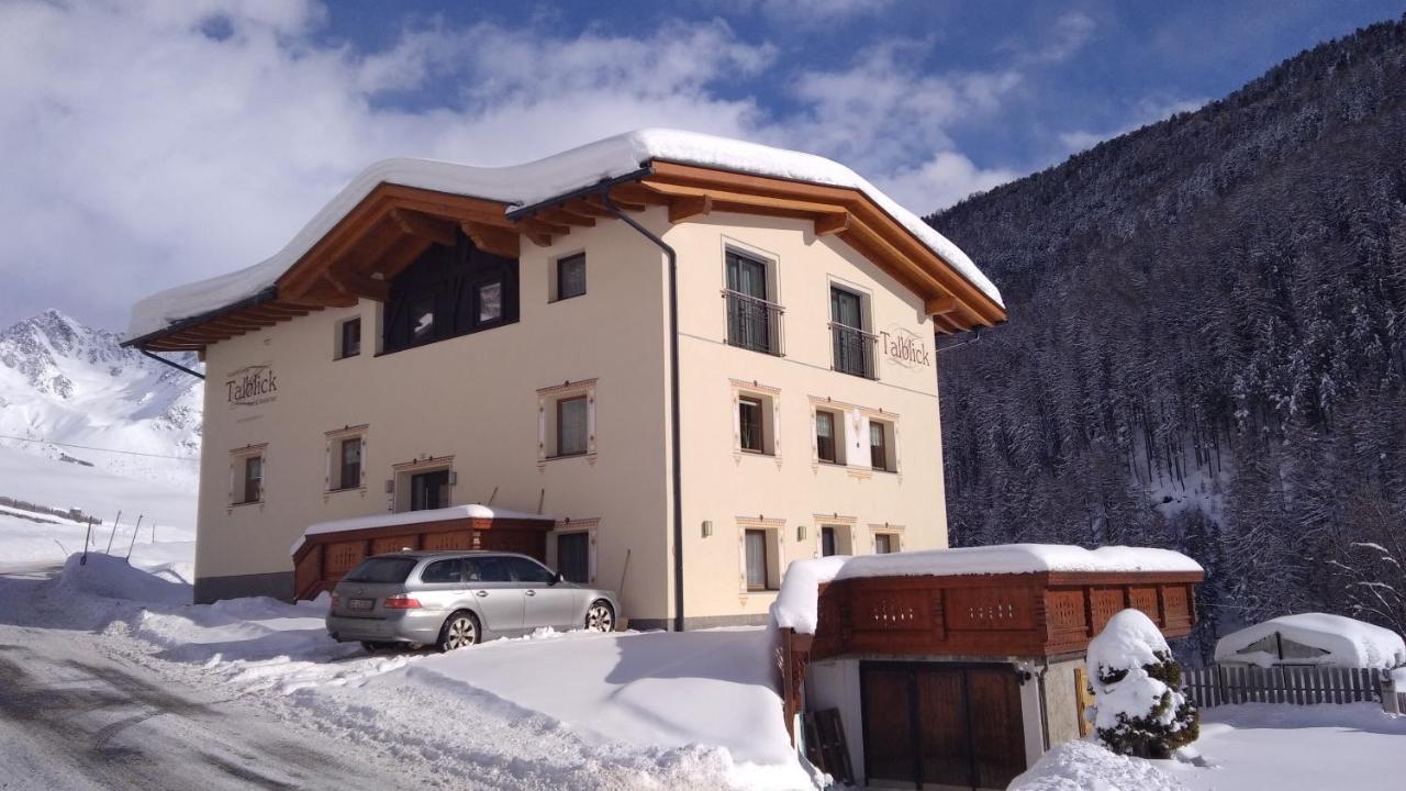 B&B Graun im Vinschgau - Haus Talblick - Bed and Breakfast Graun im Vinschgau