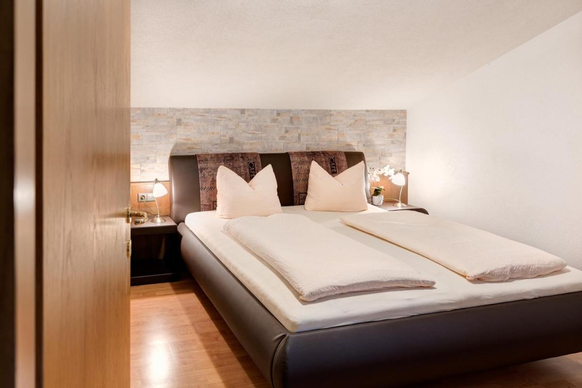 Appartamento con 2 Camere da Letto Senza Accesso Area Benessere