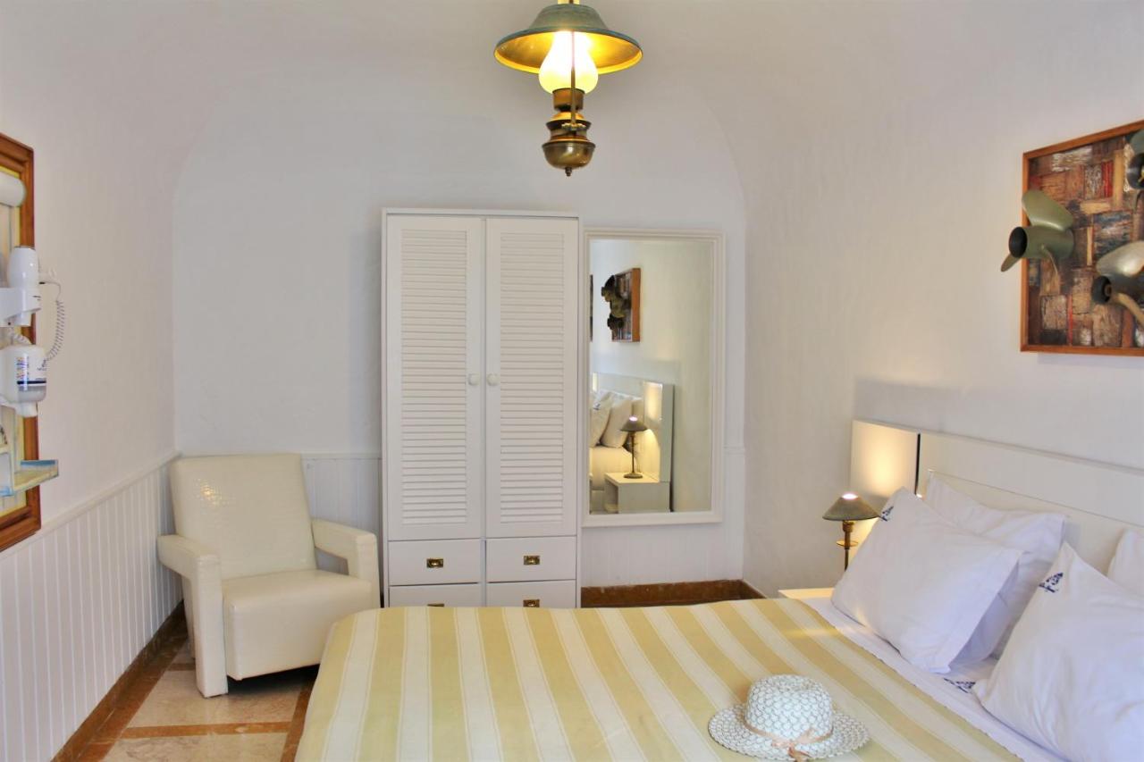 One-Bedroom Villa with Sea View