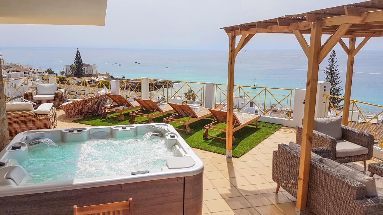 Luz Beach Rooftop Penthouse - B&B