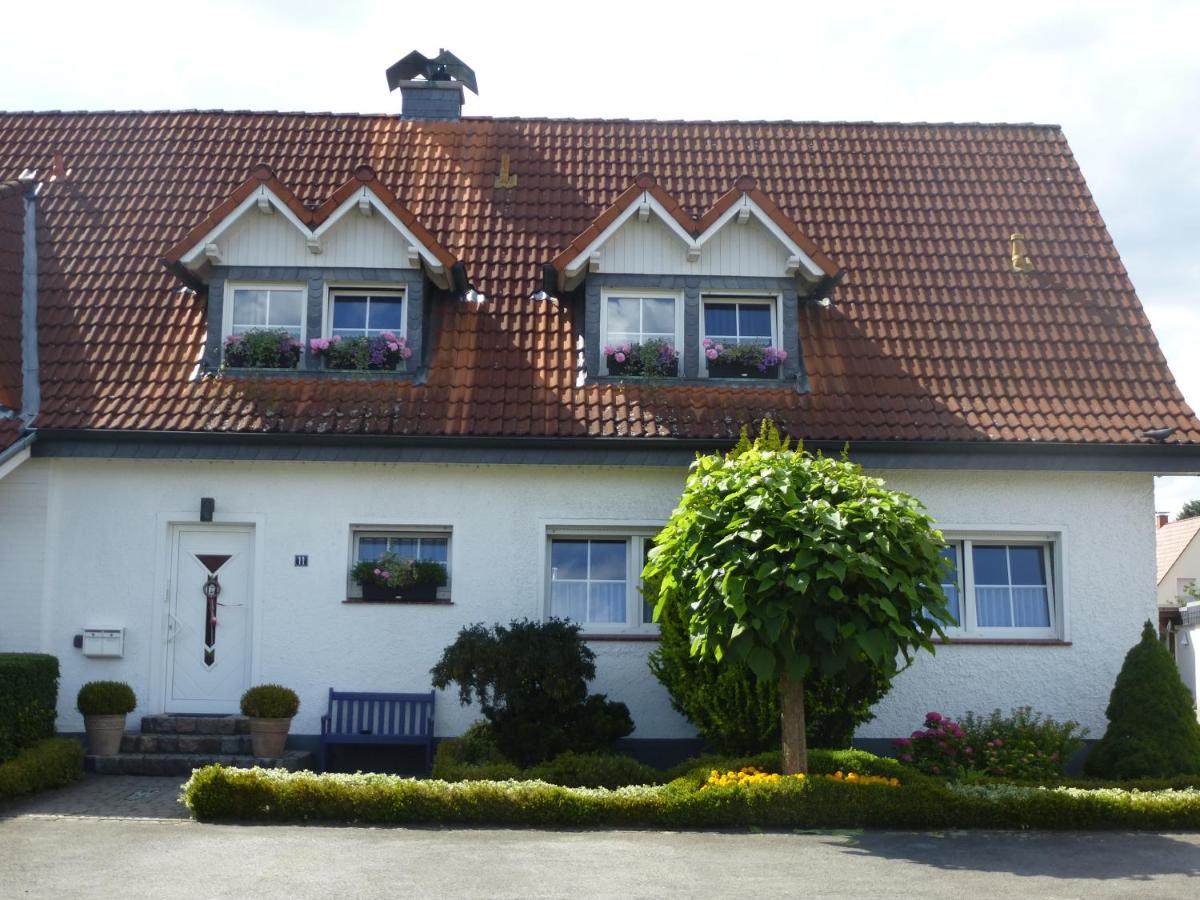 Ferienwohnung Haus Nr. 11 - Bed and Breakfast