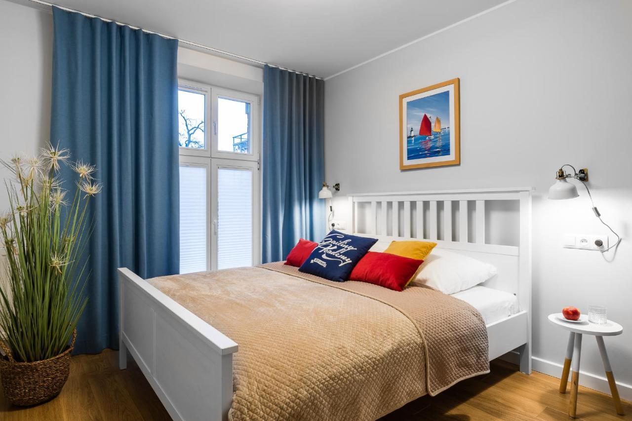 Apartamento de 2 dormitorios con patio

