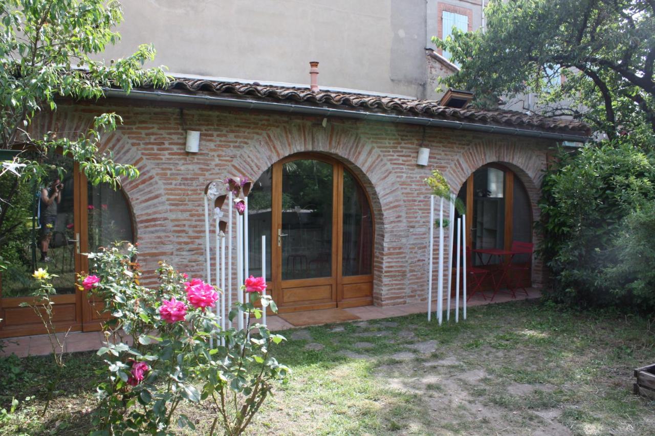 B&B Toulouse - Le Merle Rose - Bed and Breakfast Toulouse