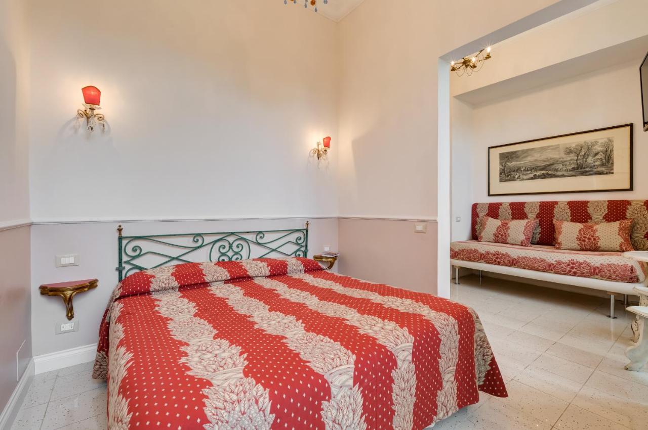 Deluxe Double Room with Extra Bed