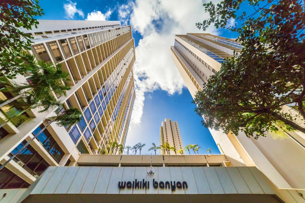 22FL Waikiki condo with pool & free parking - Bed and Breakfast Honolulu