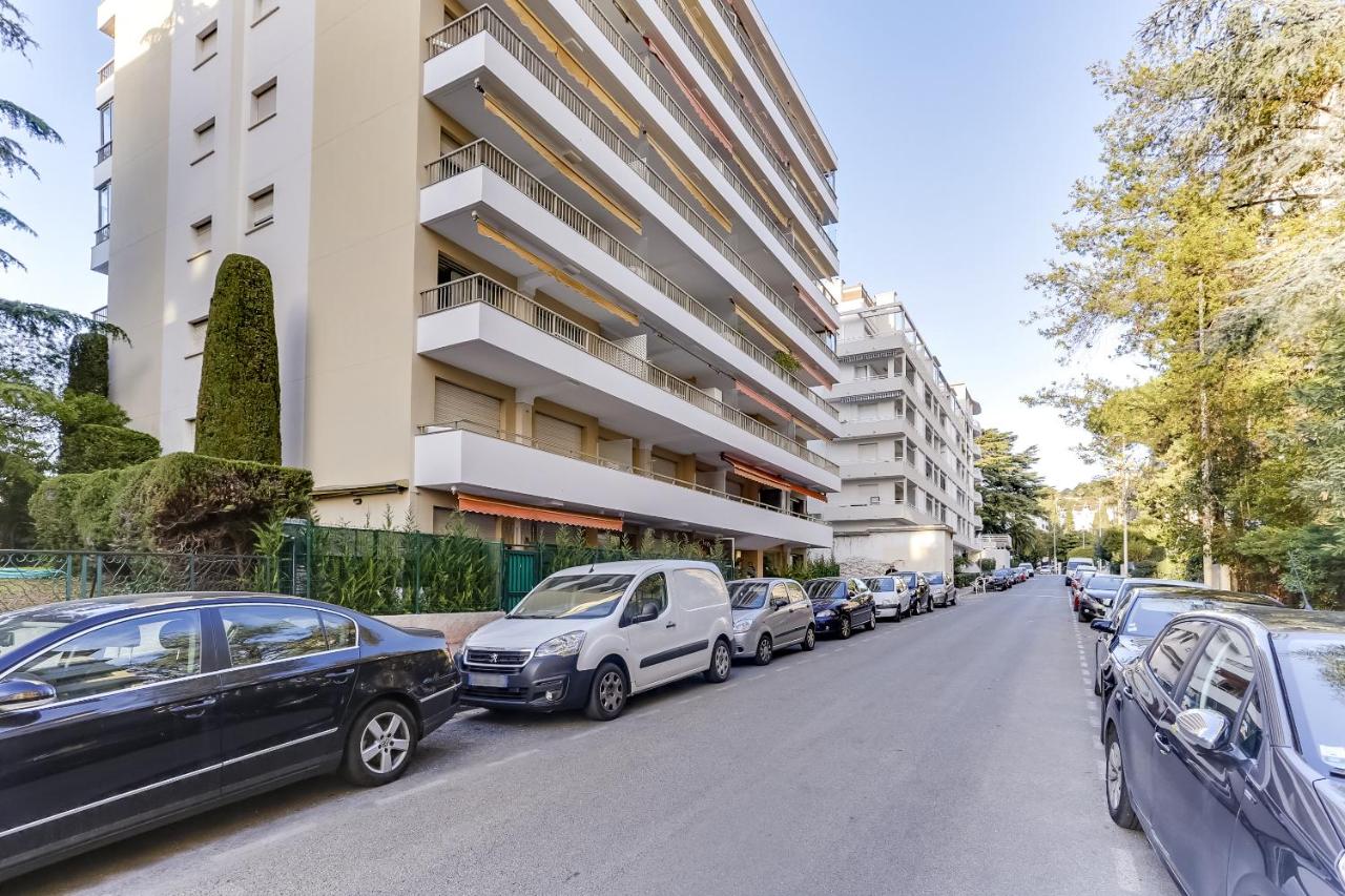 IMMOGROOM - Renovated apartment - Terrace - AC - Wifi - Chambres d’hôtes Cannes