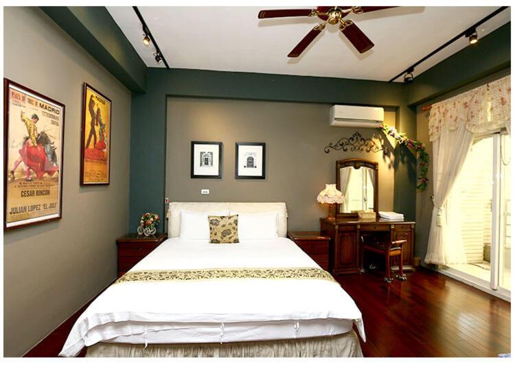 Tweepersoonskamer met Terras