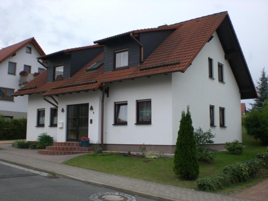 B&B Kranichfeld - Ferienwohnung Böhm - Bed and Breakfast Kranichfeld