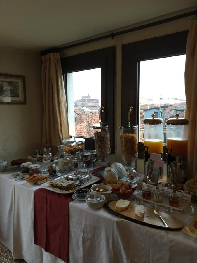Locanda Antica Venezia - Bed and Breakfast