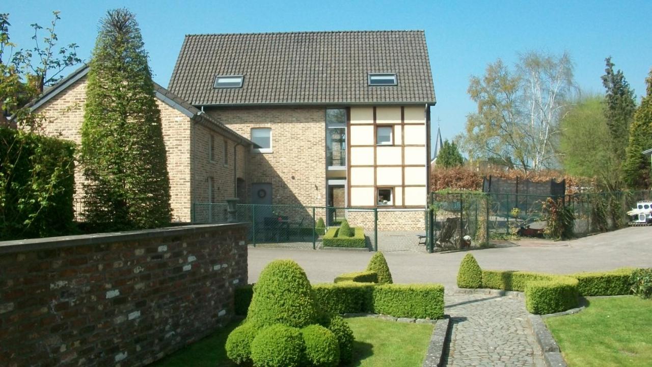 B&B Voeren - 'tMaelhof - Bed and Breakfast Voeren