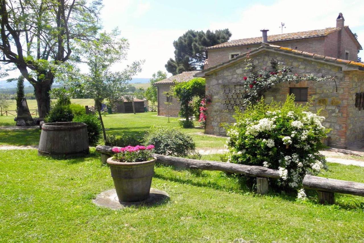 Appartamento con Vista Piscina 