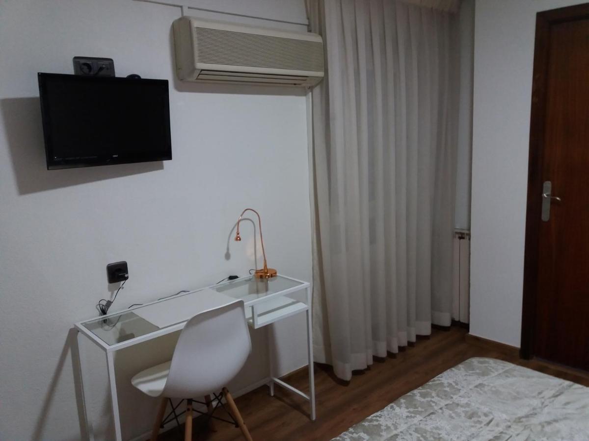 Large Double or Twin Room