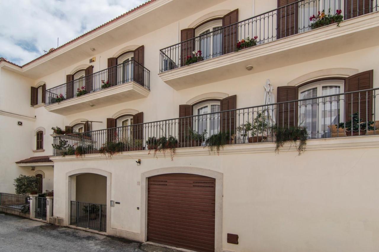 Vivi La Contea - Ferienwohnung