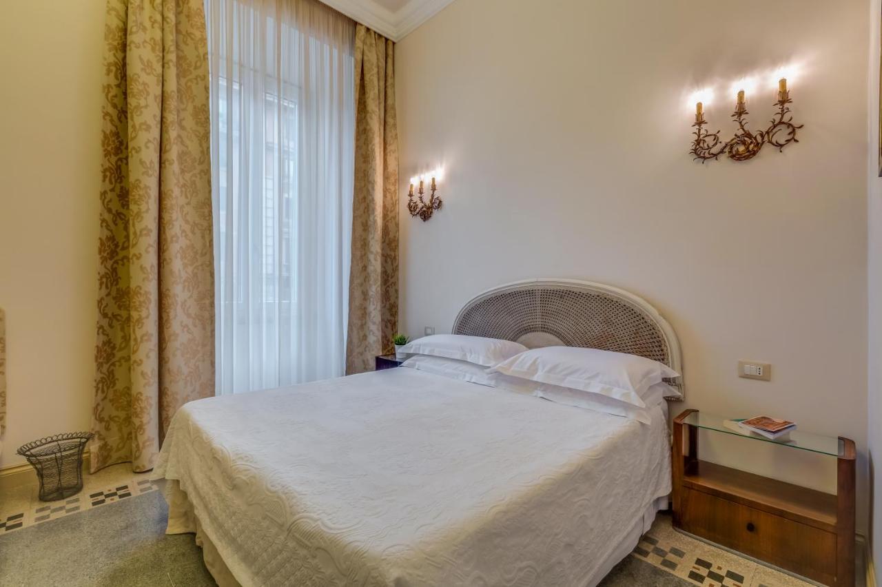 Camera Quadrupla Deluxe