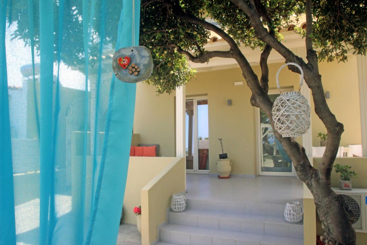 Superior One-Bedroom Apartment with Sea View