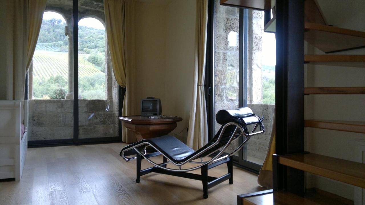 Deluxe Suite - Split-Level