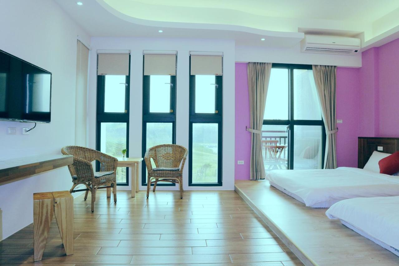 Twin Room with View