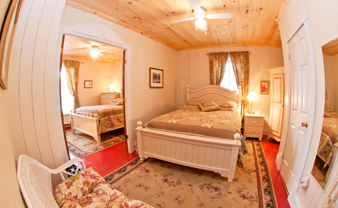 Two-Bedroom Suite