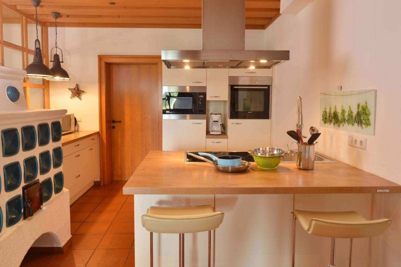 Apartment mit 5 Schlafzimmern und Terrasse