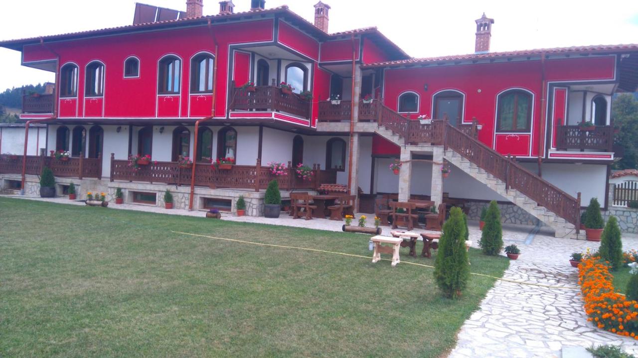 B&B Koprivshtitsa - Guest House H Dzhogolanov - Bed and Breakfast Koprivshtitsa