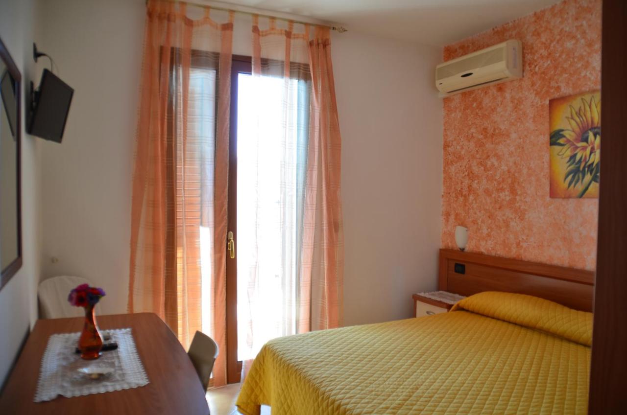 Double or Twin Room with Balcony