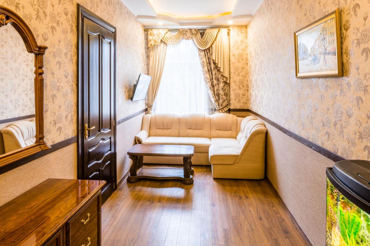 Аpartments on the square of Danylo Halytskyi - B&B