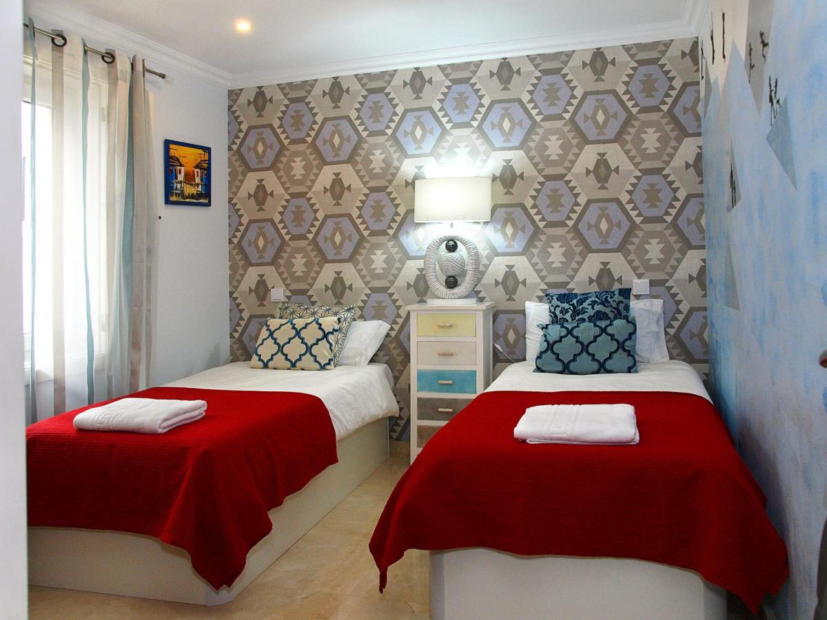 Two-Bedroom Apartment - Art