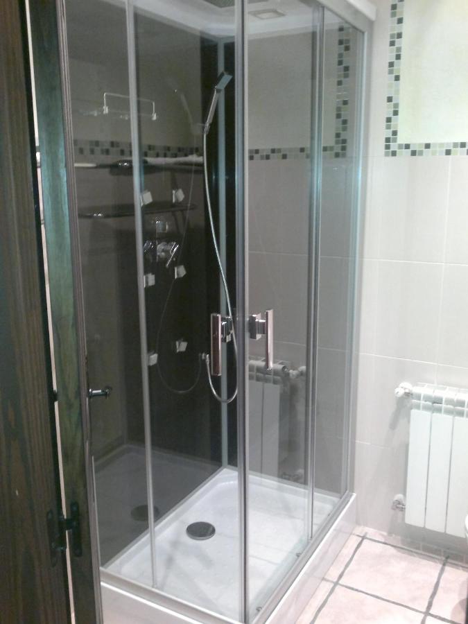 Tweepersoonskamer met 2 Aparte Bedden