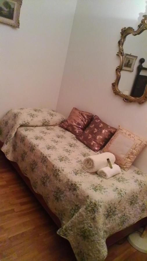 Doppelzimmer mit Gartenblick