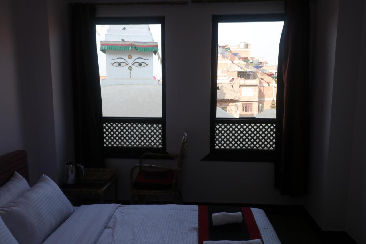 Tweepersoonskamer met een Eigen Externe Badkamer