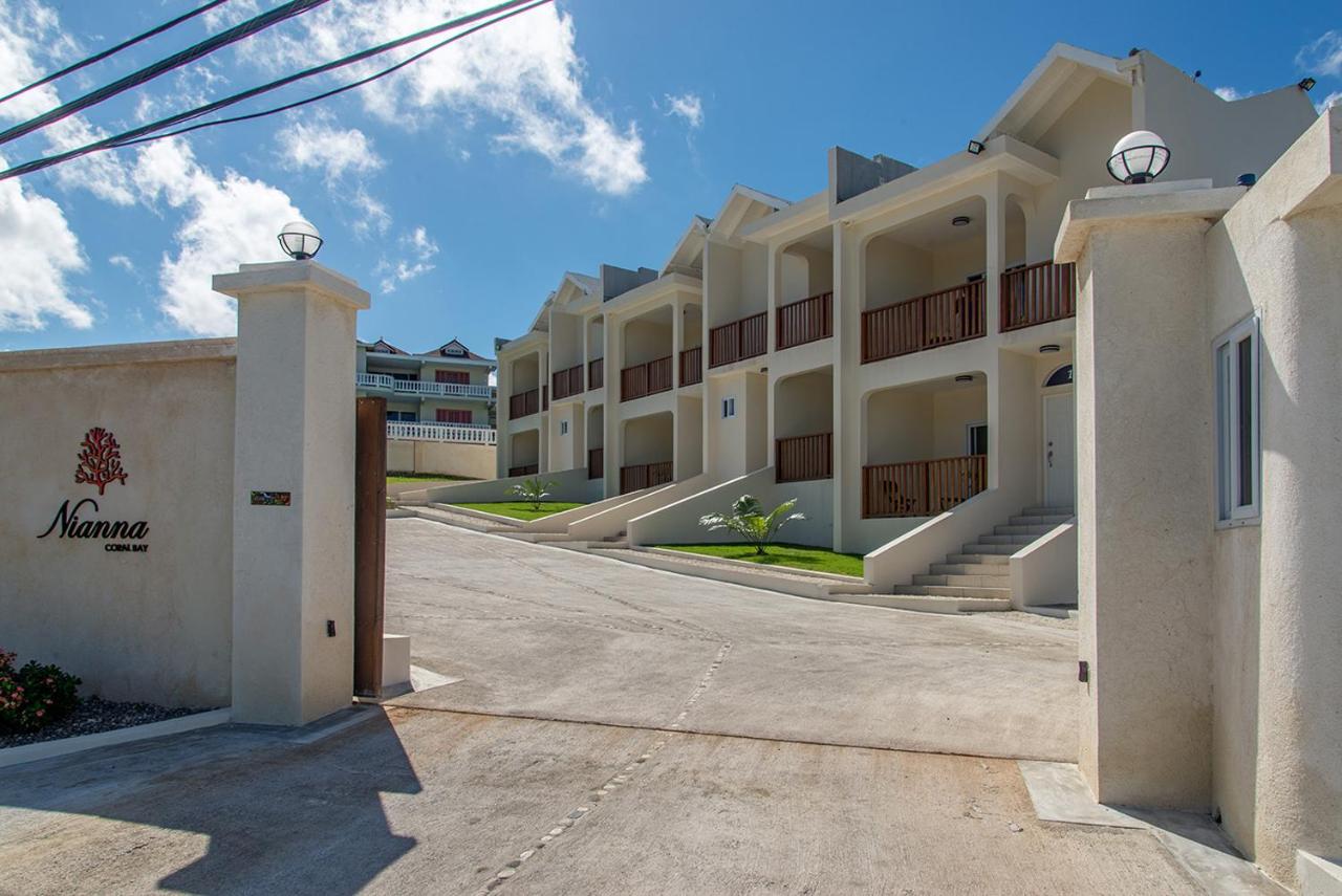 Luxury 2BR Home facing Beach w/Pool Montego Bay #5 - B&B