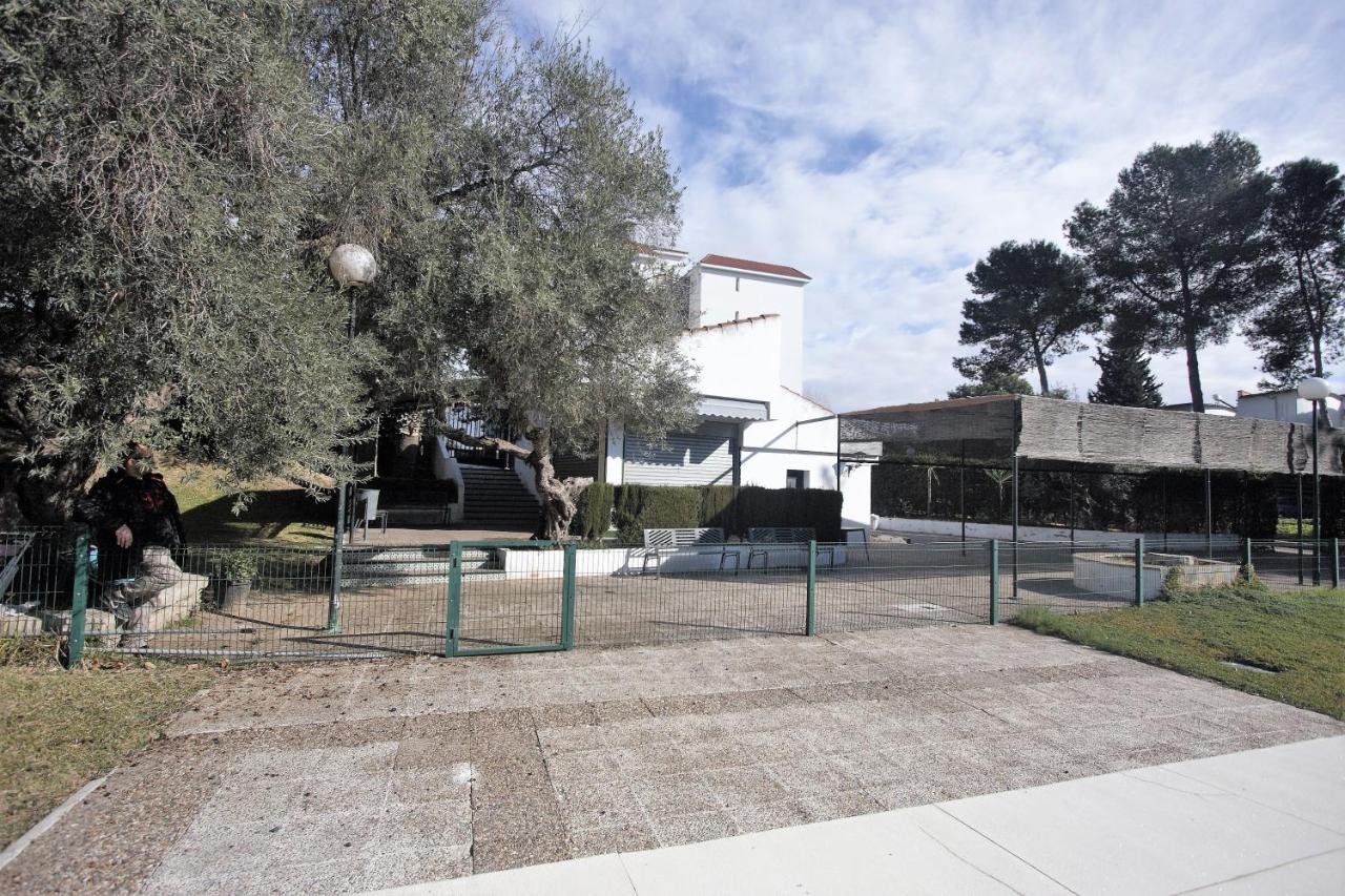 Bonito apart. con PARKING Y PISCINA - B&B