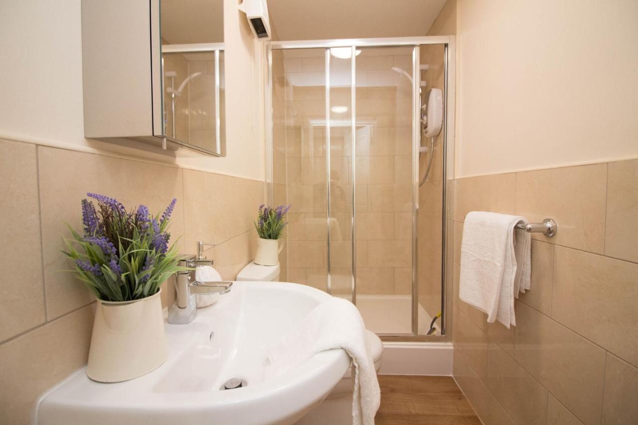 DPV - Above Bar Street Apartments - B&B