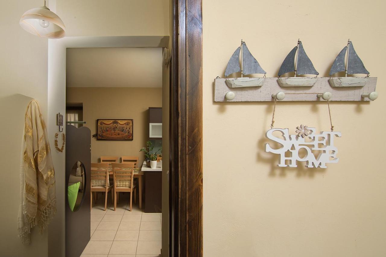 Superior One-Bedroom Apartment