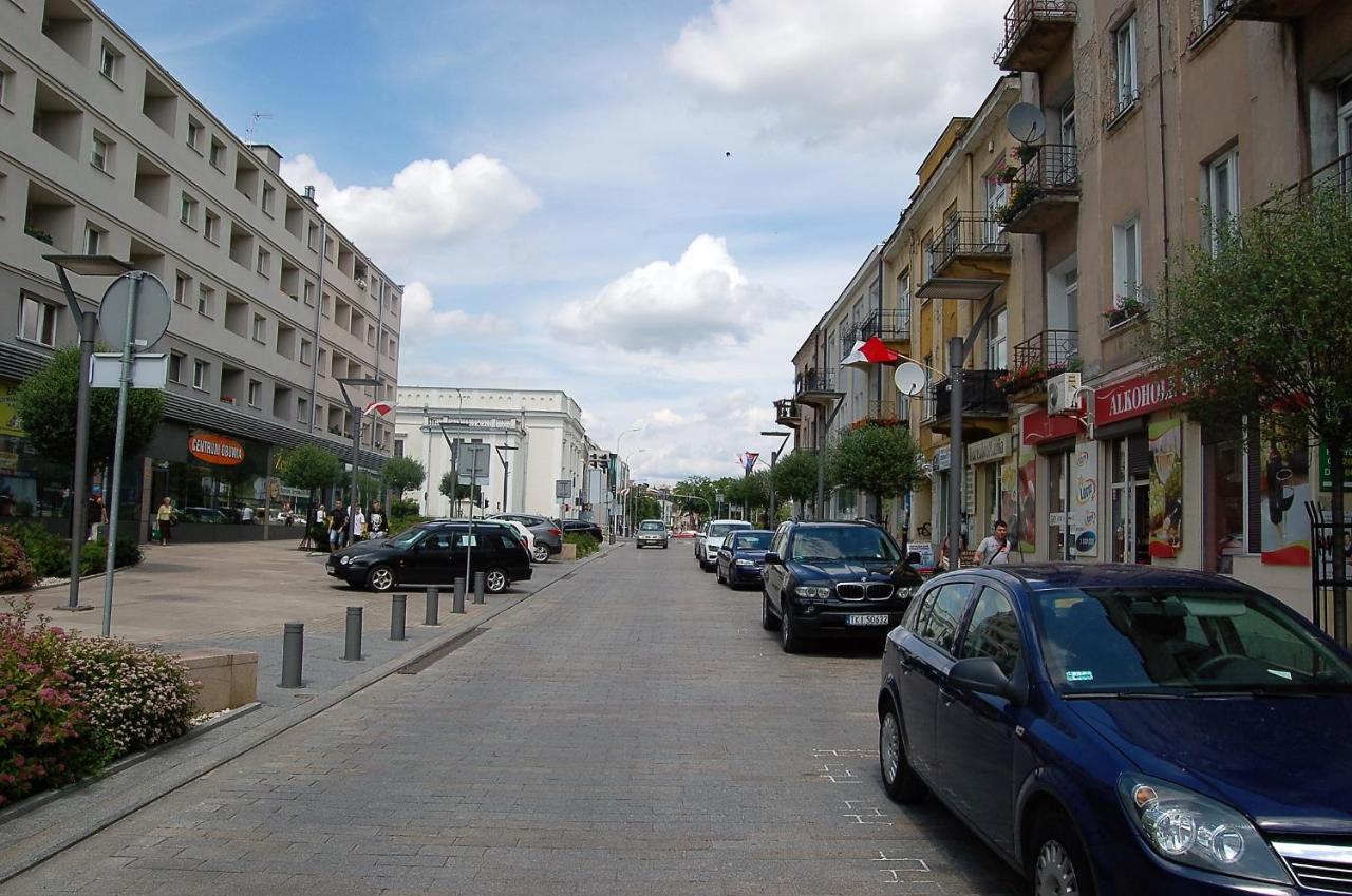 Family & Business Sauna Apartments Rynek Centrum Downtown - 2 Bedroom with Private Sauna, Balcony, Parking - B&B