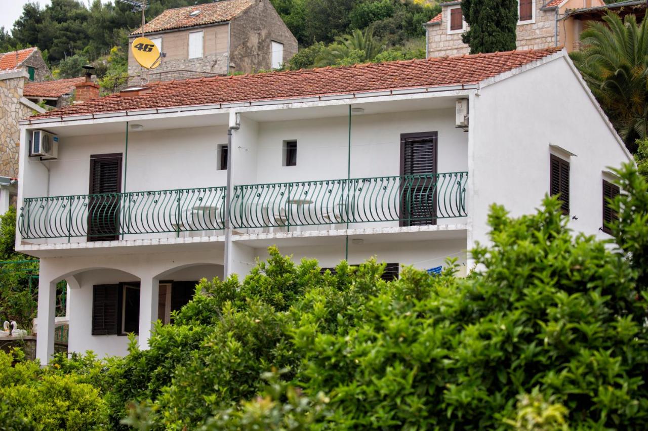 Apartmani PISAC - Bed and Breakfast