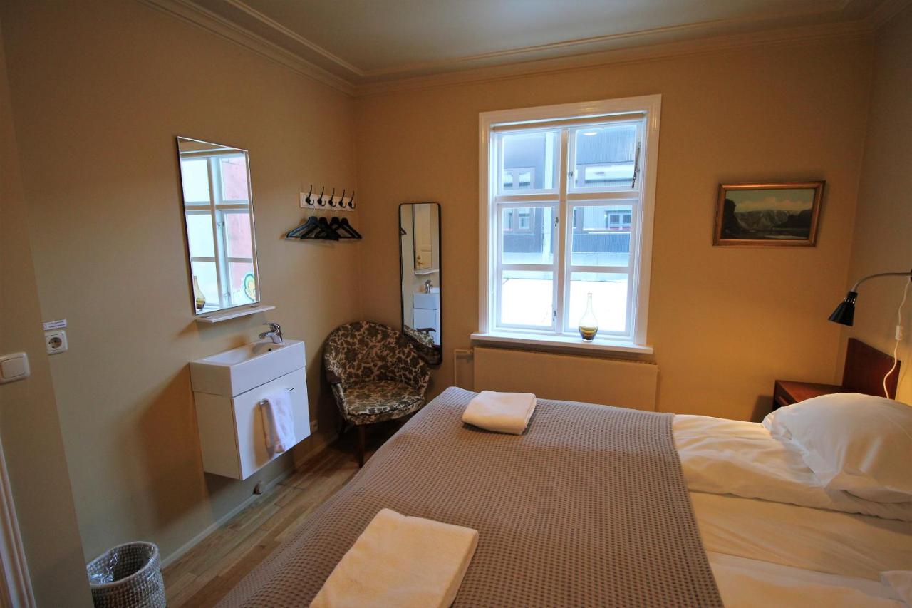 Double Room with Shared Bathroom