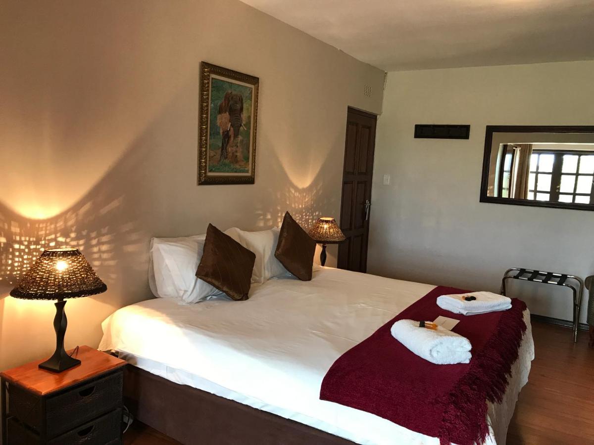 Camera Doppia con Letti Singoli con Vista Giardino