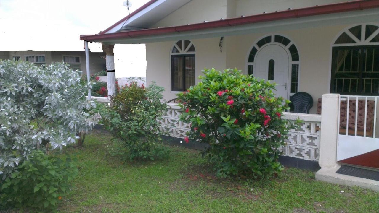 B&B Paramaribo - Huize Beekhuizen - Bed and Breakfast Paramaribo