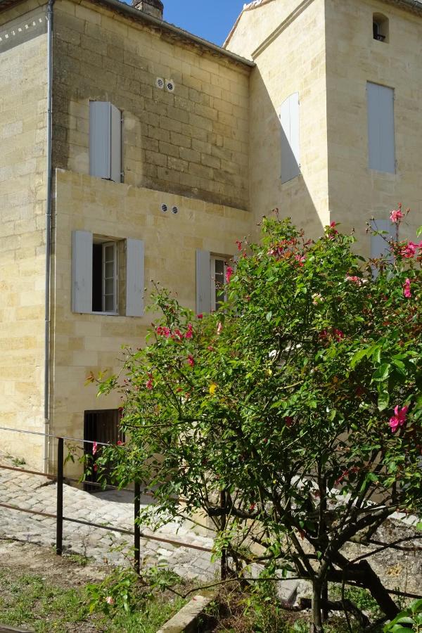 12 Rue des Ecoles - B&B