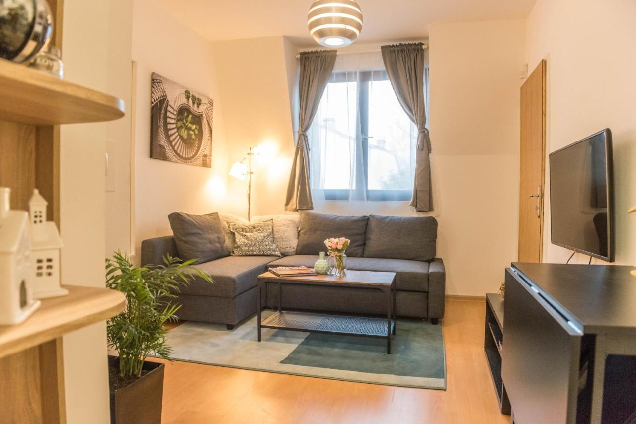 B&B Novi Sad - M7 Apartment - Bed and Breakfast Novi Sad