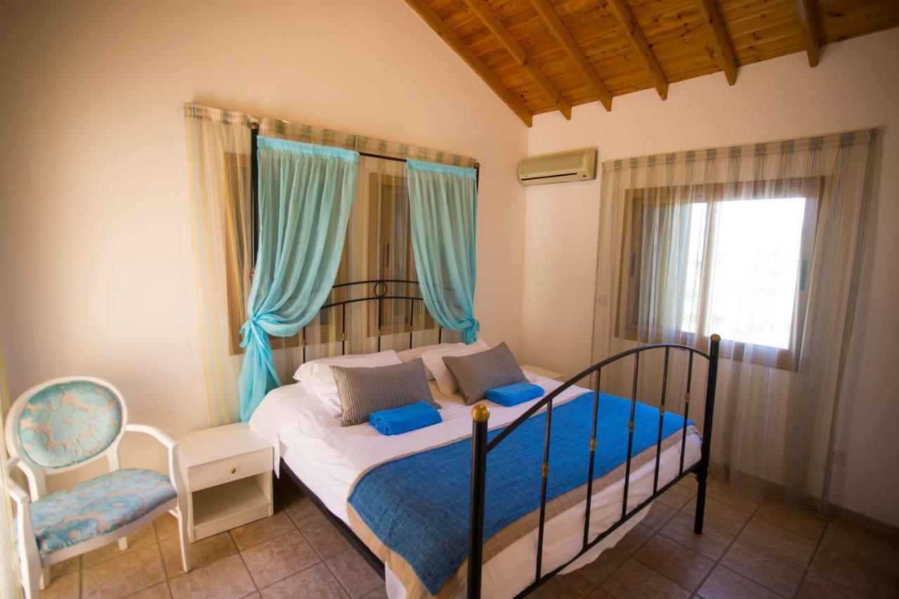 Villa con 4 Camere da Letto e Piscina Privata 