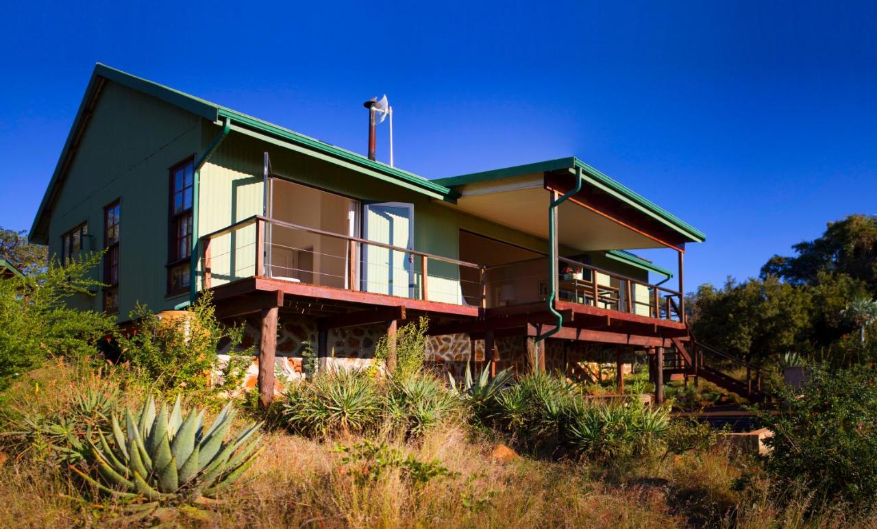 Two-Bedroom Villa with Private Pool - Churchills Family Cottage