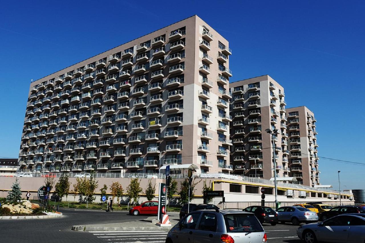 Sunrise Apartment - B&B Bucharest